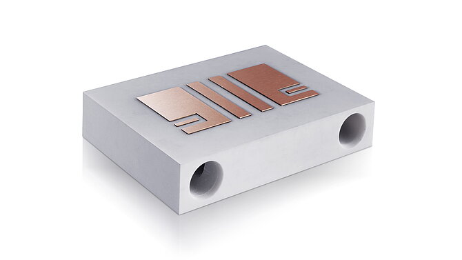 Ceramic cooling cell for liquid cooling