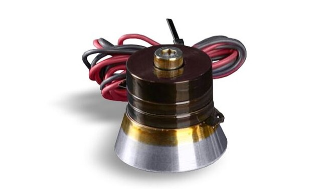 Cleaning Transducer, white background