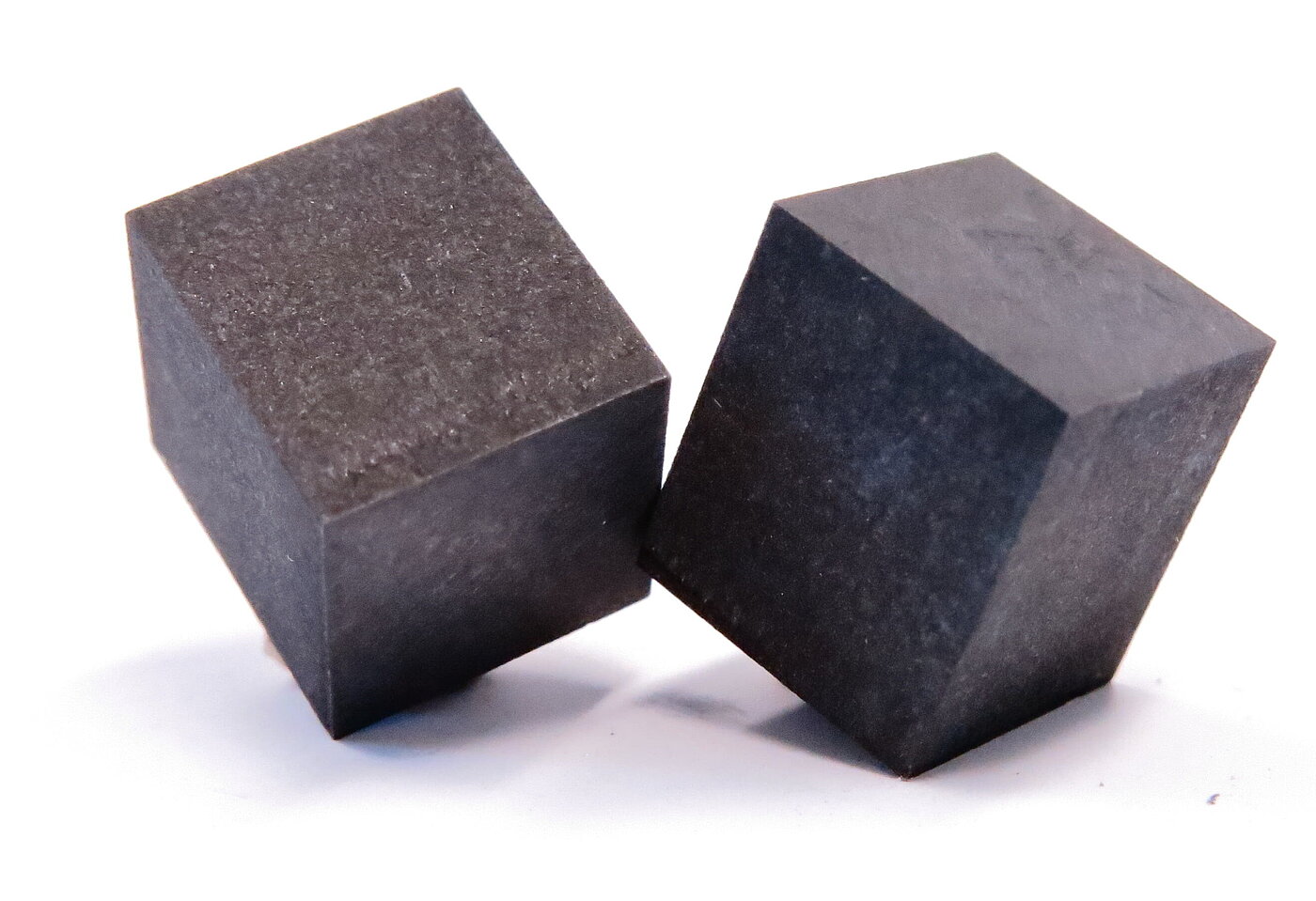 Metal Matrix Composite Ceramic Cube